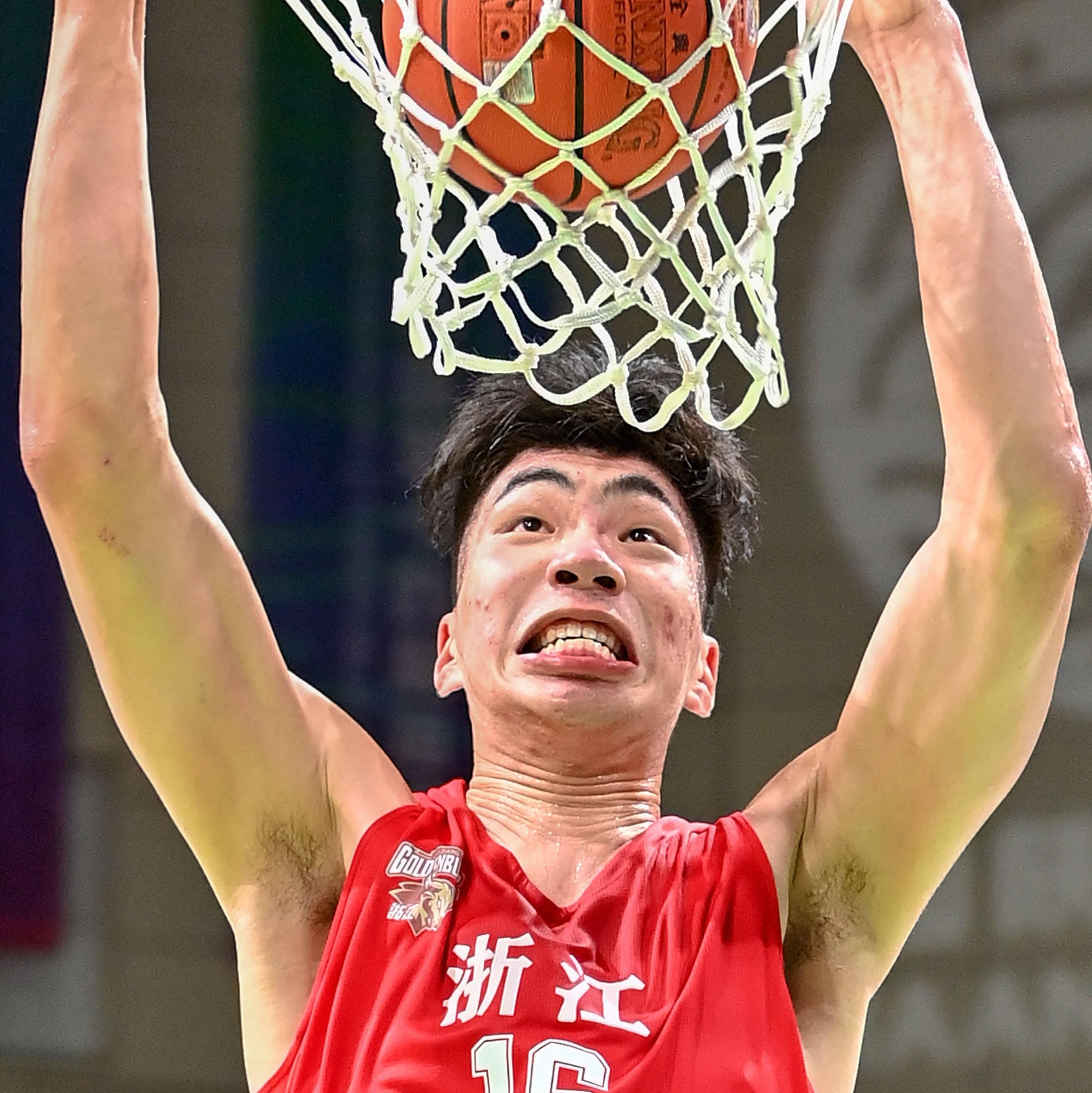 jiuyou游戏中心-包含转折点！广厦男篮再遭质疑，德甲赛后攻防权衡，态度坚定，赛季目标并未改变的词条